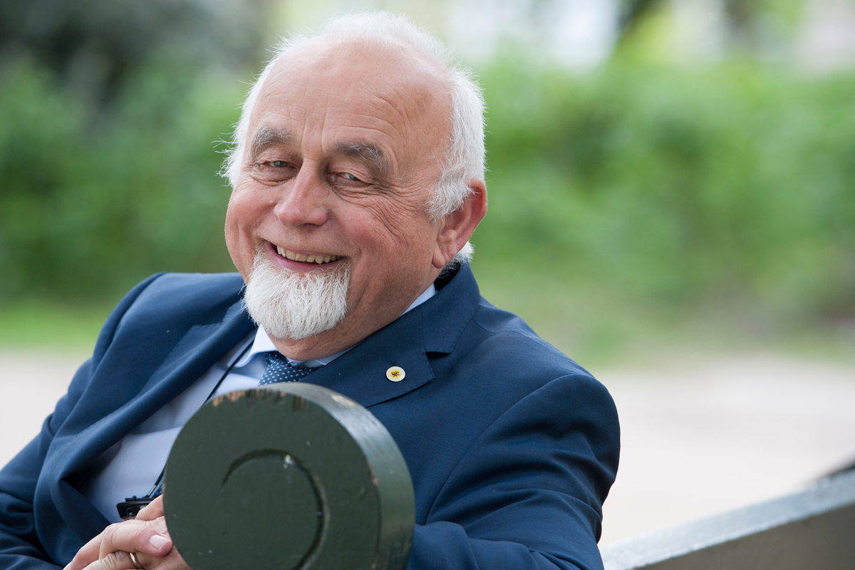 Jan Peumans nieuwe voorzitter associatie Universiteit-Hogescholen Limburg