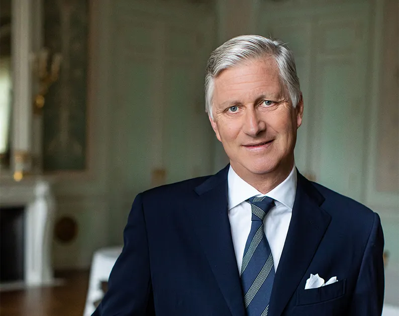 Twintig landgenoten krijgen een adellijke titel of ereteken