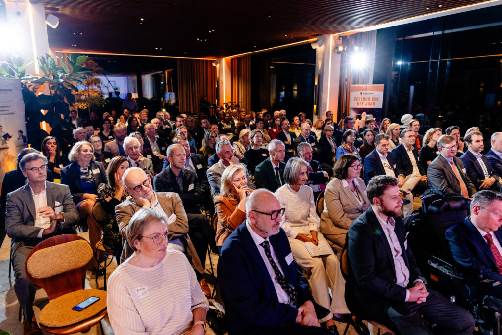 2025 11 06 Bestuur van het jaar 2025 De Bestuurder 087 1