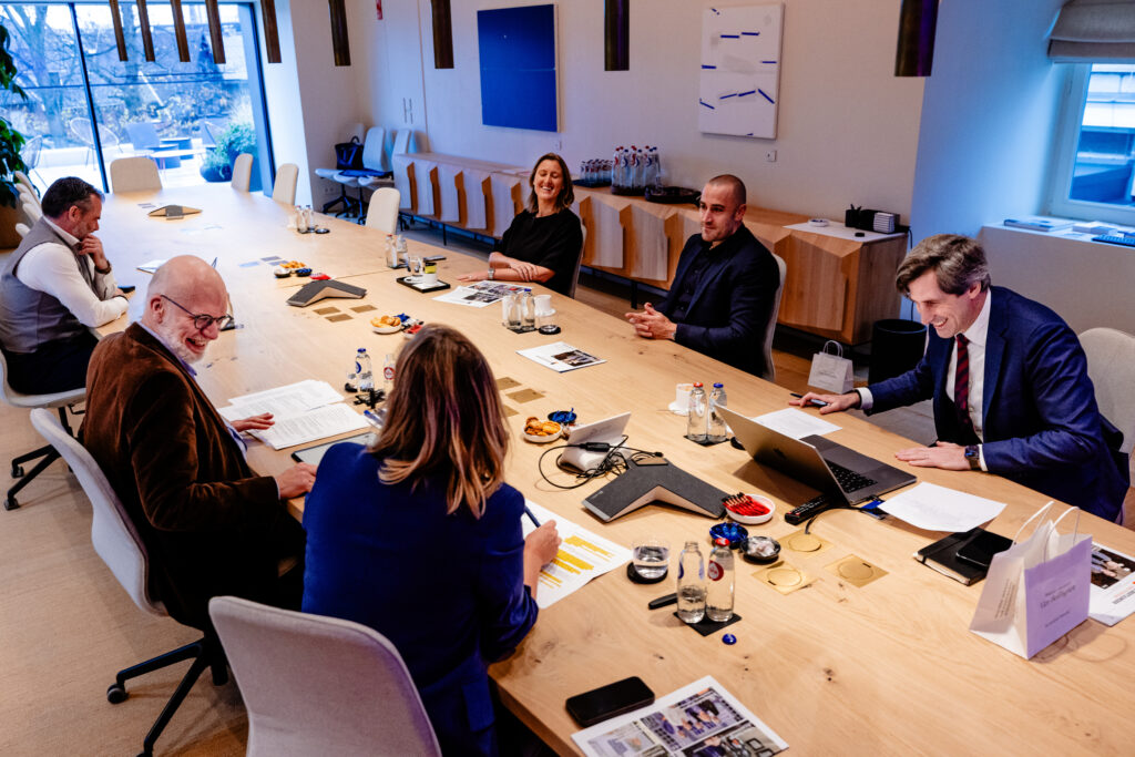 2025 12 01 De Bestuurder Ronde Tafel Ondernemersfamilies 012