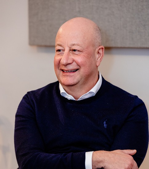 Koen Hoffman bestuurder bij Alychlo