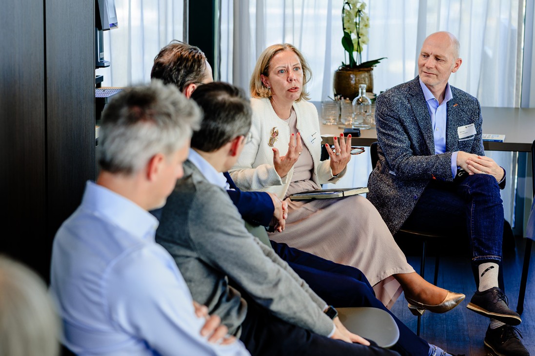 De eerste 100 dagen van een CEO